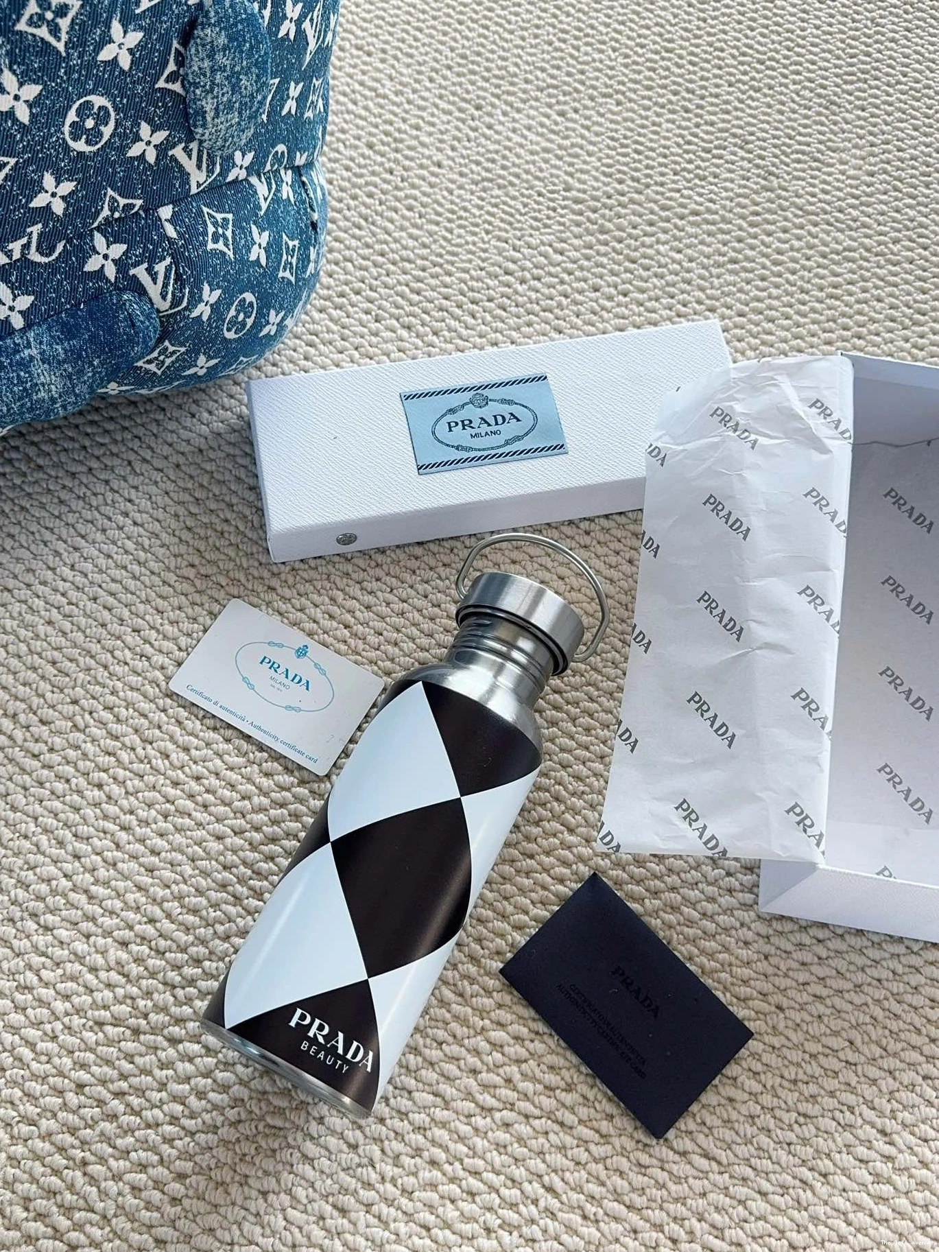 BOTTLE PRADA STAINLESS STEEL CHECKERED 0801